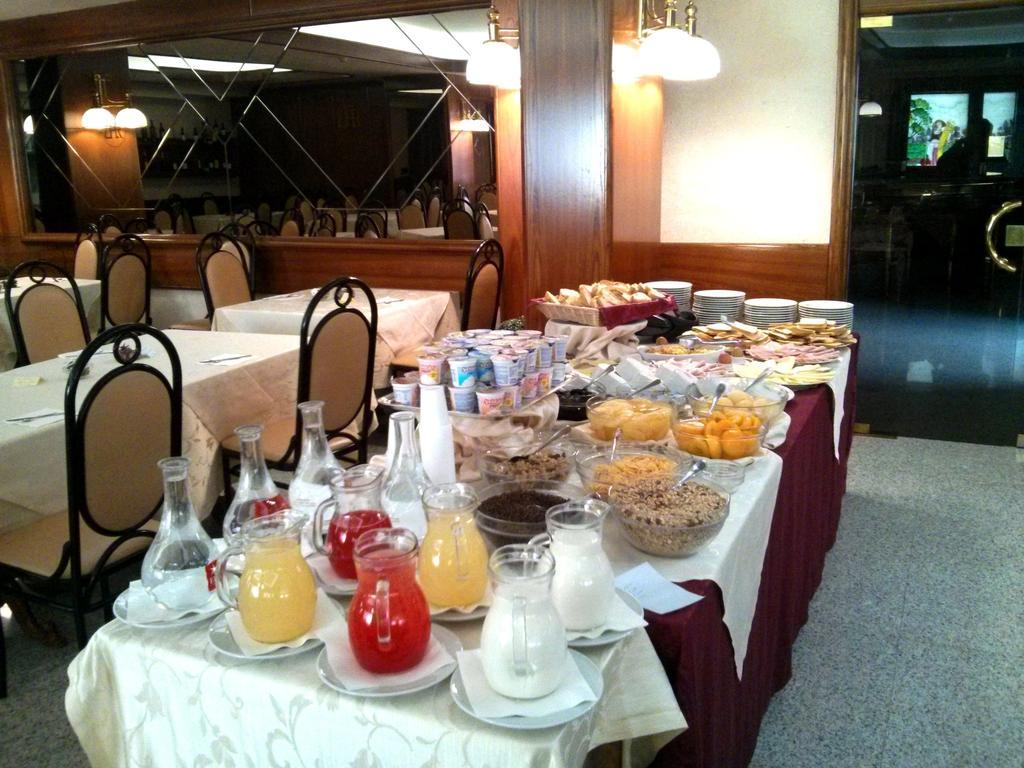 Grand Hotel delle Rocche Rocca di Mezzo Esterno foto
